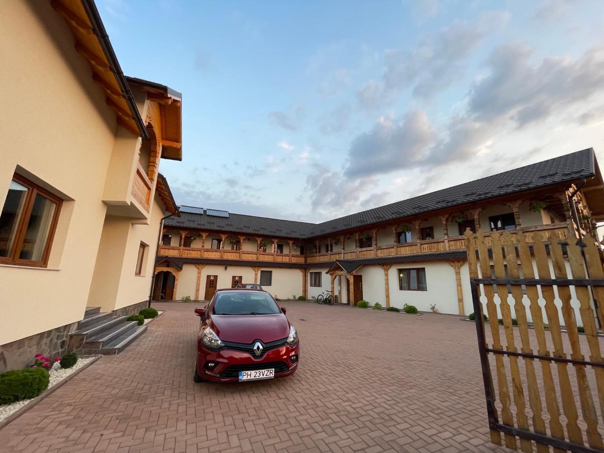 Pensiunea Valea Muntelui Bîrsana Exterior foto